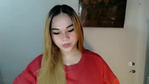 Snapshot of scarletvamp chatting on November 24, 7:35 pm scarletvamp online show from November 24, 7:35 pm