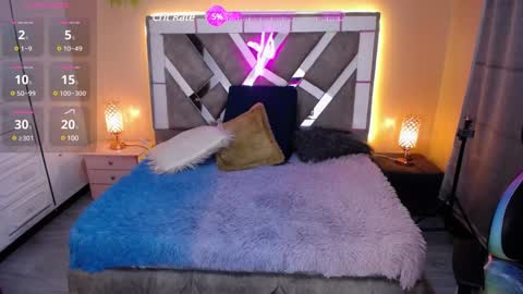 Snapshot of scarllett_bdsm chatting on December 24, 4:44 am Scarllett online show from December 24, 4:44 am