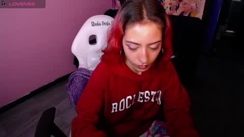 Snapshot of scarllett_bdsm chatting on February 11, 10:15 am Scarllett online show from February 11, 10:15 am