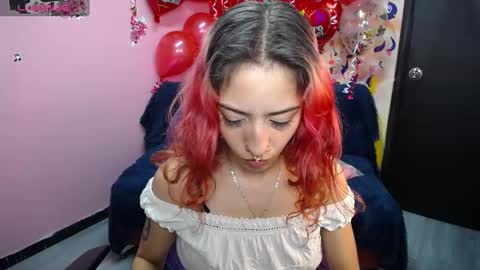 Snapshot of scarllett_bdsm chatting on February 12, 7:55 am Scarllett online show from February 12, 7:55 am