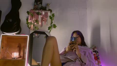 Snapshot of scarllett_bdsm chatting on June 26, 9:30 pm Scarllett online show from June 26, 9:30 pm