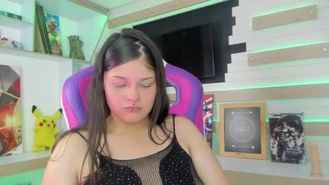 Snapshot of scartleth chatting on March 30, 8:54 pm scarleth online show from March 30, 8:54 pm