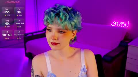 Snapshot of school_love chatting on December 11, 7:14 pm Rina online show from December 11, 7:14 pm