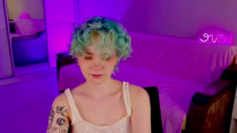 Snapshot of school_love chatting on March 7, 1:29 pm Rina online show from March 7, 1:29 pm