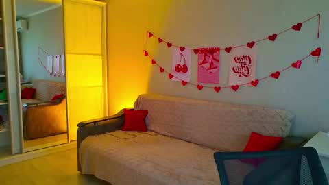 Snapshot of school_love chatting on September 10, 11:10 am Rina online show from September 10, 11:10 am