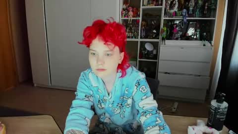 Snapshot of school_love chatting on April 29, 7:56 am Rina online show from April 29, 7:56 am