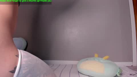 Alexandra but you can call me Alex Daca esti fata si vrei sa colaboram da-mi un mesaj pe twitter online show from February 26, 8:13 am