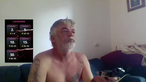 Schooner73 online show from April 13, 1:22 am