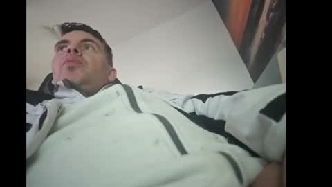 Snapshot of schosch01 chatting on March 12, 1:08 pm schosch01 online show from March 12, 1:08 pm