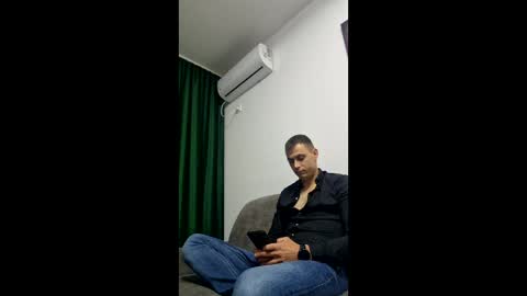 Snapshot of schott682984 chatting on May 22, 8:58 pm schott682984 online show from May 22, 8:58 pm