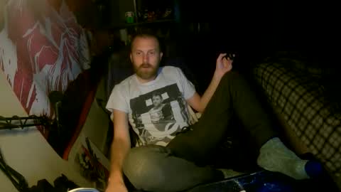 Snapshot of scienceguy69 chatting on May 7, 6:41 am Selkie online show from May 7, 6:41 am