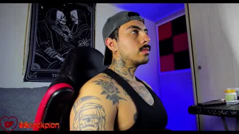 Alejandro help me to reach 200 thumps up online show from February 7, 5:55 am