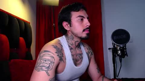 Snapshot of scockpion_ chatting on May 20, 6:52 am Alejandro help me to reach 200 thumps up online show from May 20, 6:52 am