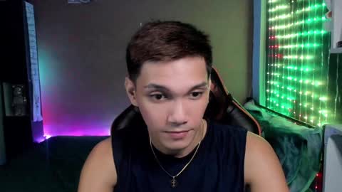 Snapshot of scorphoenix chatting on January 16, 9:08 pm Not Angelo online show from January 16, 9:08 pm