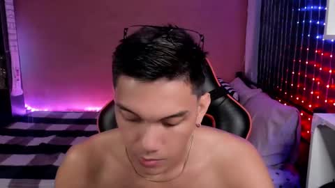 Snapshot of scorphoenix chatting on February 4, 12:44 pm Not Angelo online show from February 4, 12:44 pm