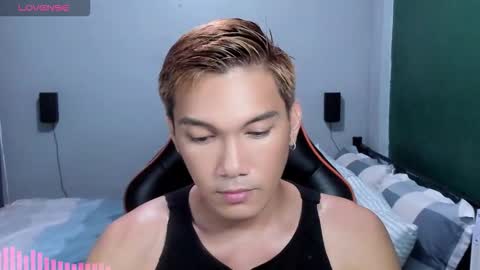 Snapshot of scorphoenix chatting on November 23, 6:08 pm Not Angelo online show from November 23, 6:08 pm