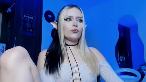 Goddess online show from March 7, 11:35 pm