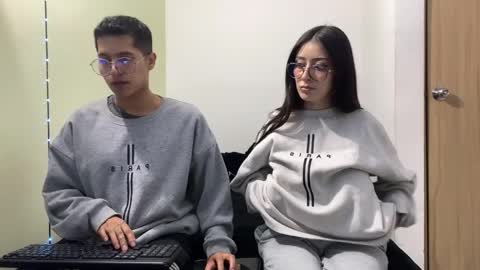 DarkScorpion online show from April 8, 12:43 am