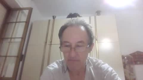 scotchwhieskie online show from September 10, 6:52 pm