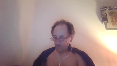 scotchwhieskie online show from October 26, 11:42 pm