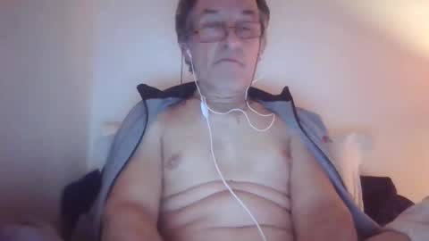 scotchwhieskie online show from February 19, 12:06 am