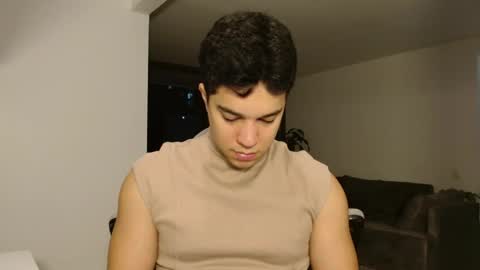 Twitter Scott brasher1 Instagram Camiloestuardo2 online show from April 10, 2:50 am