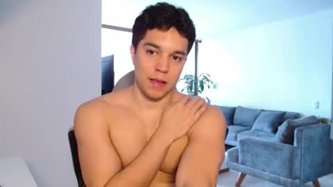 Twitter Scott brasher1 Instagram Camiloestuardo2 online show from April 10, 3:28 pm