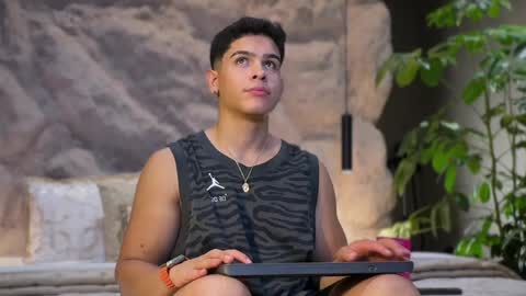 Andrew Flintt online show from March 25, 11:55 pm