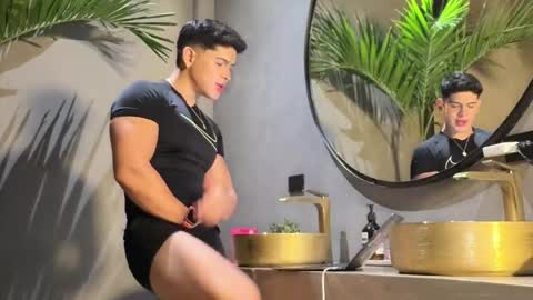 Andrew Flintt online show from April 22, 11:28 pm