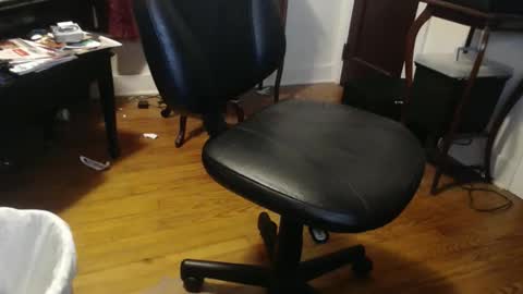 scottbearfun online show from December 2, 3:12 am