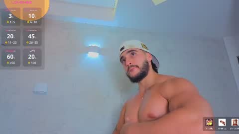 Snapshot of scottfischer_ chatting on June 10, 7:24 pm Scottfischer online show from June 10, 7:24 pm