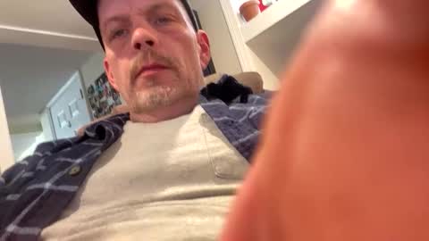 scottj603603 online show from February 5, 5:39 pm