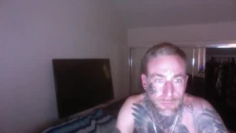 Snapshot of scottpacker chatting on April 12, 9:47 am scottpacker online show from April 12, 9:47 am