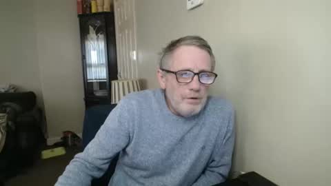 James online show from November 24, 12:05 pm