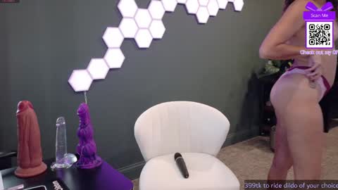 Scout has fun online show from October 15, 1:33 pm