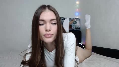 scratc_h online show from December 8, 7:00 pm