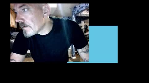 Snapshot of screwnutandbolte chatting on July 17, 11:17 am screwnutandbolte online show from July 17, 11:17 am