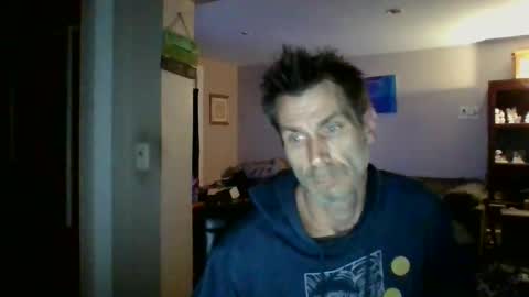 GettOffMyLawn online show from April 26, 2:31 am