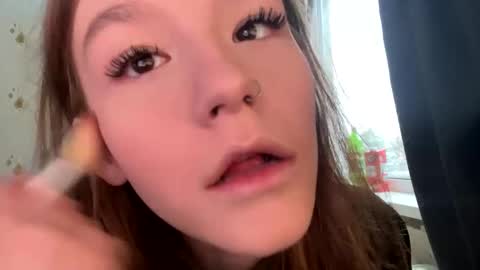 Snapshot of sdddisk chatting on December 19, 12:01 pm sdddisk online show from December 19, 12:01 pm