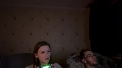 Snapshot of sdddisk chatting on December 29, 10:14 pm sdddisk online show from December 29, 10:14 pm