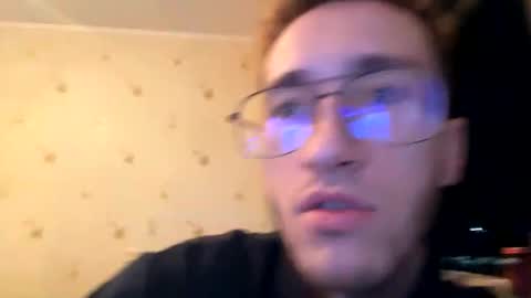 Snapshot of sdddisk chatting on December 31, 7:51 pm sdddisk online show from December 31, 7:51 pm