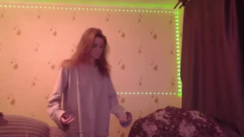 Snapshot of sdddisk chatting on January 1, 3:57 pm sdddisk online show from January 1, 3:57 pm