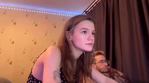 Snapshot of sdddisk chatting on January 2, 1:06 am sdddisk online show from January 2, 1:06 am