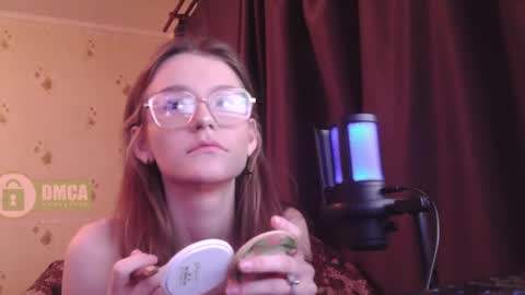 Snapshot of sdddisk chatting on February 10, 5:52 pm sdddisk online show from February 10, 5:52 pm