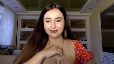 Elizabeth  online show from January 10, 2:23 pm