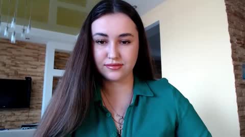 Elizabeth  online show from February 25, 10:47 am