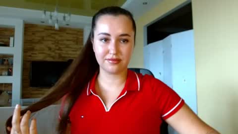 Elizabeth  online show from July 21, 7:22 am