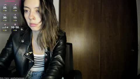 Snapshot of seahotseason chatting on September 13, 11:26 pm Aria Independent model online show from September 13, 11:26 pm