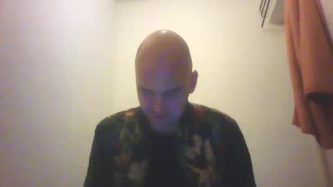 Snapshot of sean20775 chatting on October 8, 4:15 pm Sean online show from October 8, 4:15 pm