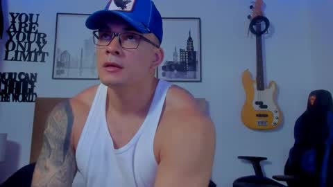 Sean Carrera online show from November 10, 4:28 pm